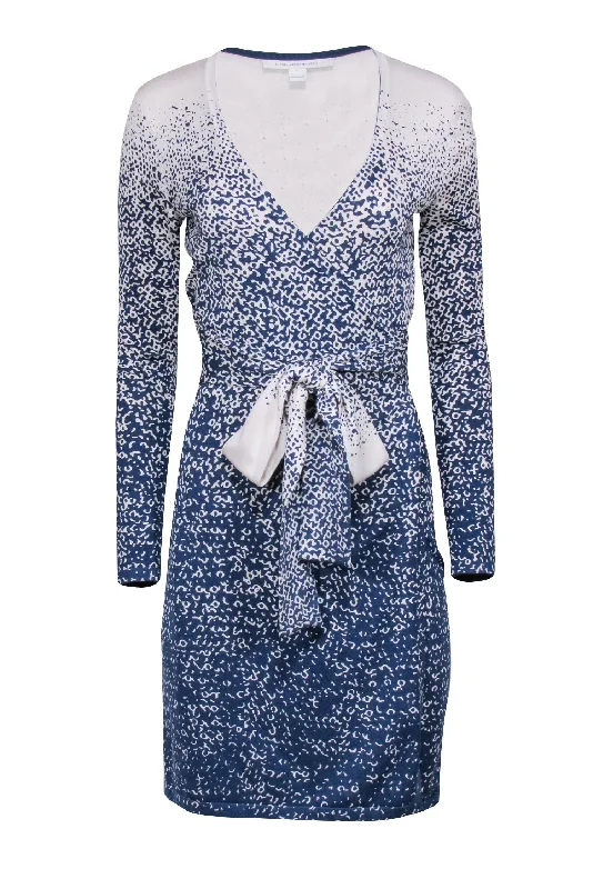 Diane von Furstenberg - Blue & Cream Gradient Printed Knit Wrap Dress Sz P Short unclassified dresses