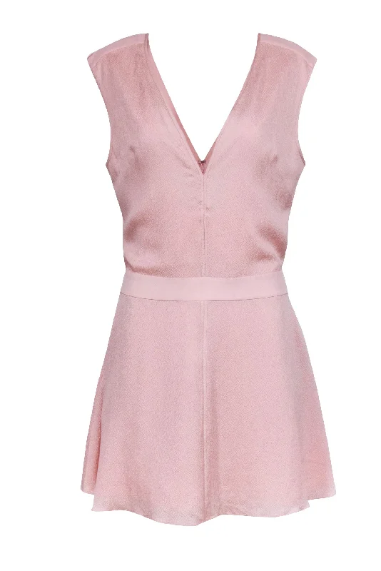 Halston Heritage - Light Pink V-Neckline Dress Sz 8 Casual chic unclassified dresses