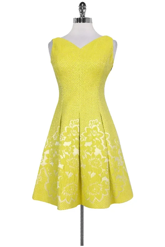 Karen Millen - Yellow & Cream Embroidered Dress Sz 4 One-shoulder unclassified dresses