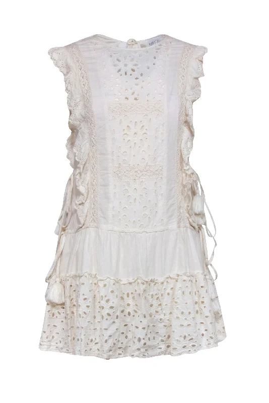 MISA Los Angeles - Cream Cap Sleeve Eyelet Dress Sz XS Street style unclassified dresses