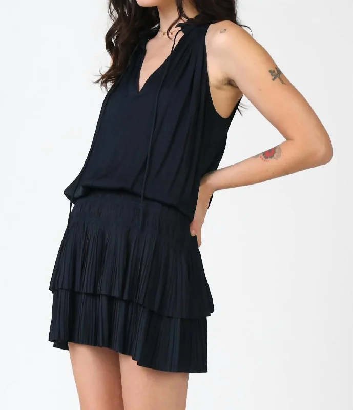 Sleeveless Pleated Mini Dress in Navy Black Mini Skirt